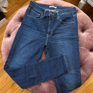 LEVI'S- 720 HIGH RISE SUPER SKINNY JEANS